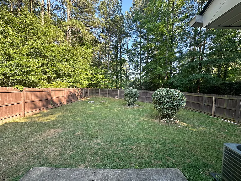 710 S Fairfield Dr — Photo 14