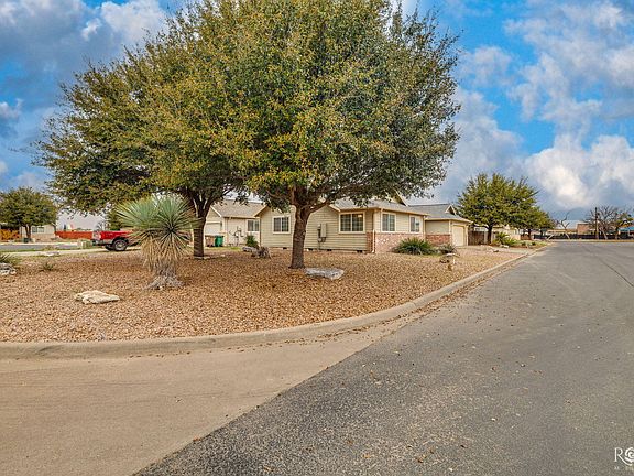 4th image of 5025 Windwood Dr
