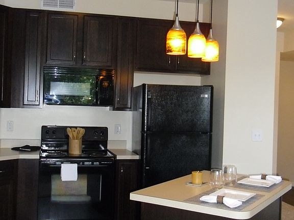 4th image of 727 Worthington Woods Blvd Ste 309