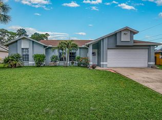 833 Jena Ct NW, Palm Bay, FL 32907