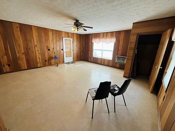 5th image of 341 Taylorton Rd