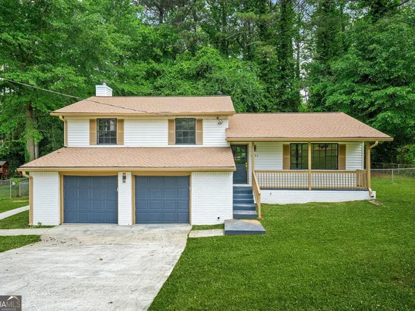 7582 Carlisle Dr, Jonesboro, GA 30236