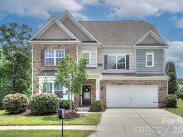 9277 Perseverance Dr, Harrisburg, NC 28075