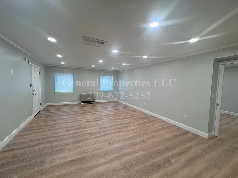 9 Beech St #5 — Photo 10