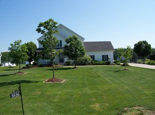 5856 Dunnigan Rd, Lockport, NY 14094