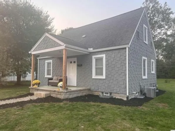 301 Greenwood Ave, Mount Vernon, OH 43050