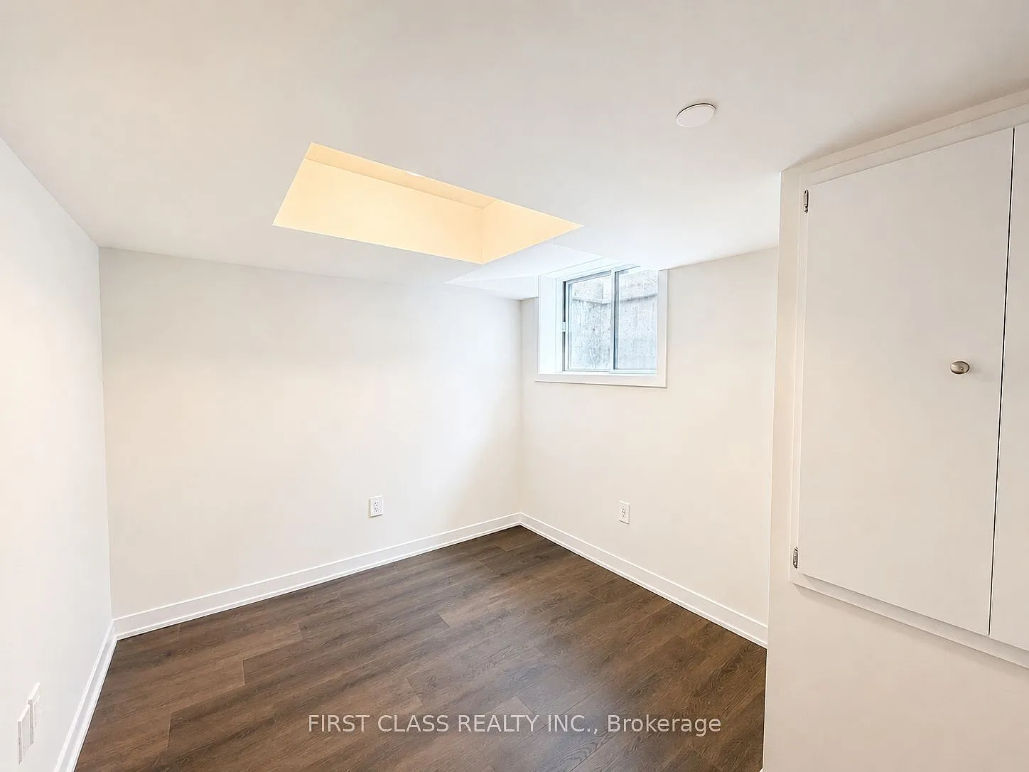 2 bed, $1,900 — Photo 3