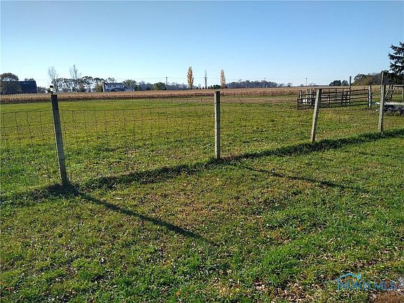 5th image of 1088 Township Road 18