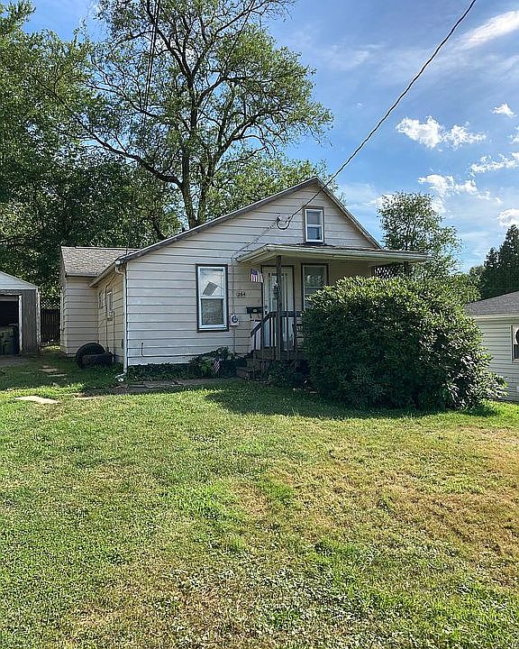 1st image of 264 E Lake Ave