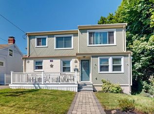 26 George St, Winthrop, MA 02152