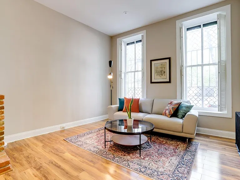113 C St SE #2 — Photo 5