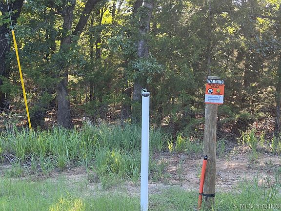 4th image of 609 Arrowhead Dr