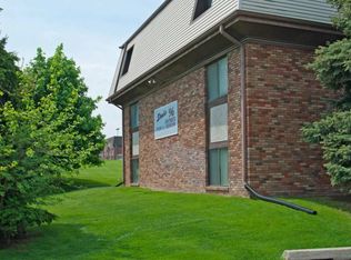 5632 S 96th St #5552A062D, Omaha, NE 68127