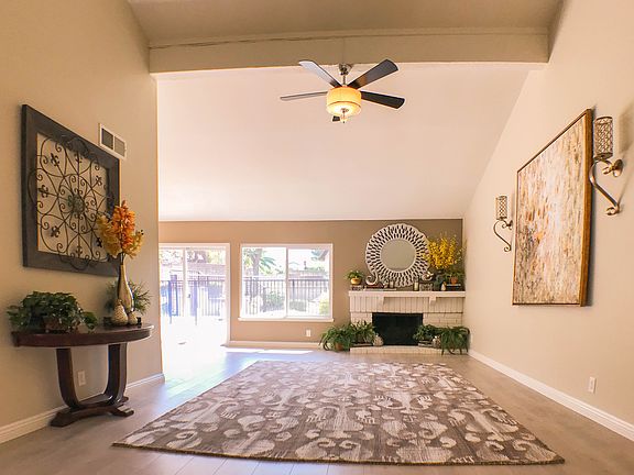 2nd image of 23218 Tioga Dr