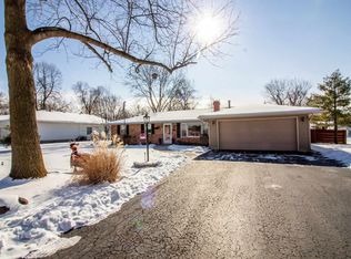 2305 Wayside Dr, Fort Wayne, IN