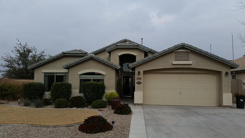 1st image of 1242 E Baker Dr