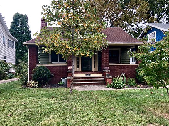 3rd image of 17626 Indianola Dr