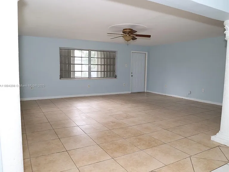 15130 Jackson St — Photo 3
