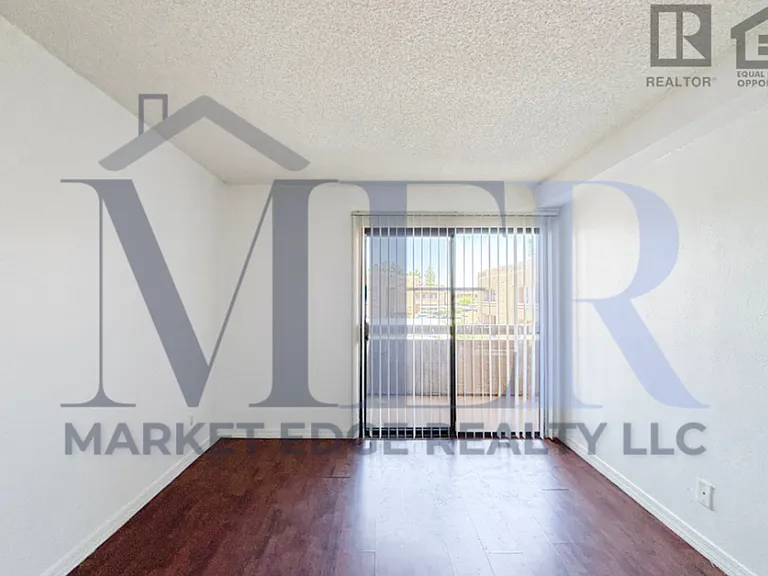 3601 W Tierra Buena Ln #240 — Photo 25