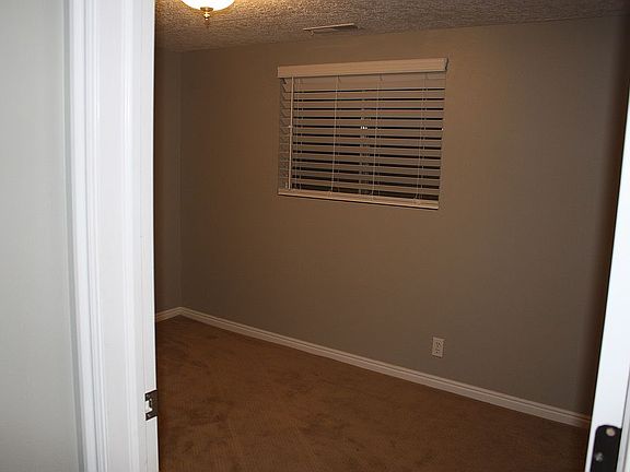 4th image of 2870 N Highway 38