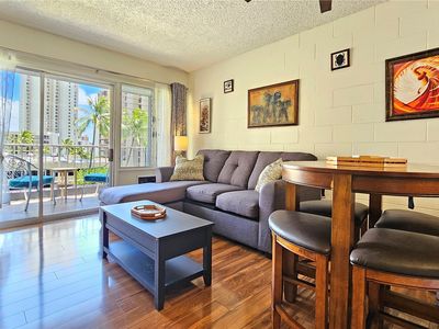 955 Ala Lilikoi St APT 502, Honolulu, HI, 96818