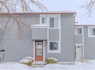 8 Sherway Dr, Ottawa, ON K2J 1N3