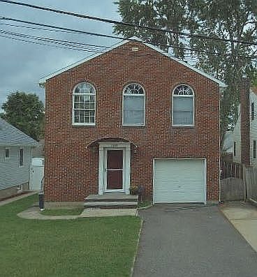 1st image of 1039 Atlantic St