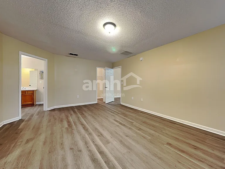 2842 Taylor Hill Dr — Photo 11