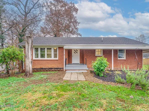 1624 Everett Ave, Maryville, TN 37804