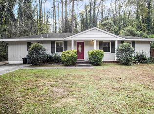 1002 Creekdale Dr, Clarkston, GA 30021