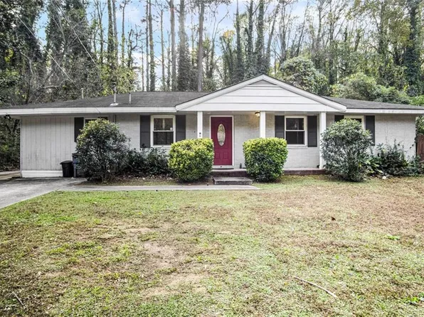 1002 Creekdale Dr, Clarkston, GA 30021