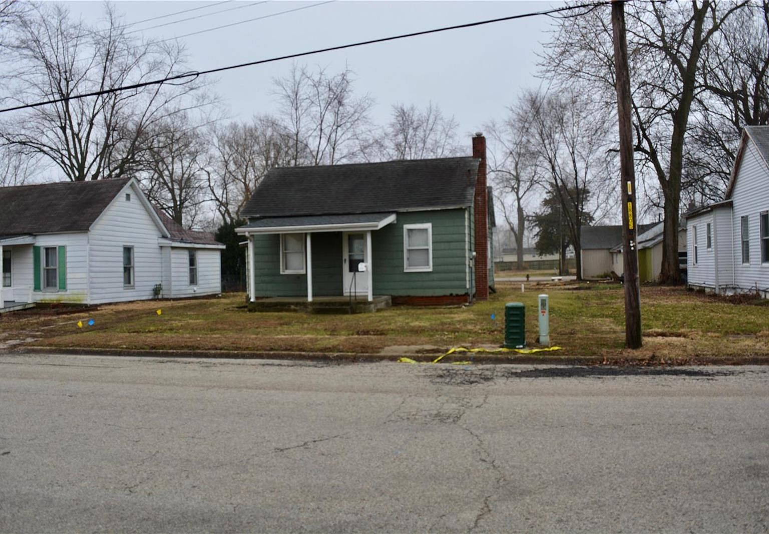 204 E Columbia St, Litchfield, IL 62056 Zillow