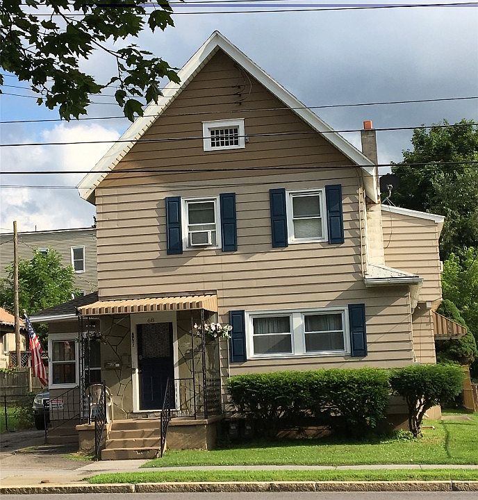 1st image of 68 Conklin Ave
