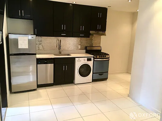 Rented by Oxford Property Group | media 29