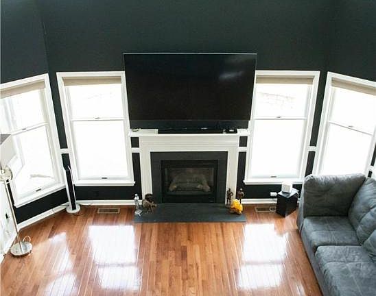 5th image of 64 Millbrook Ct