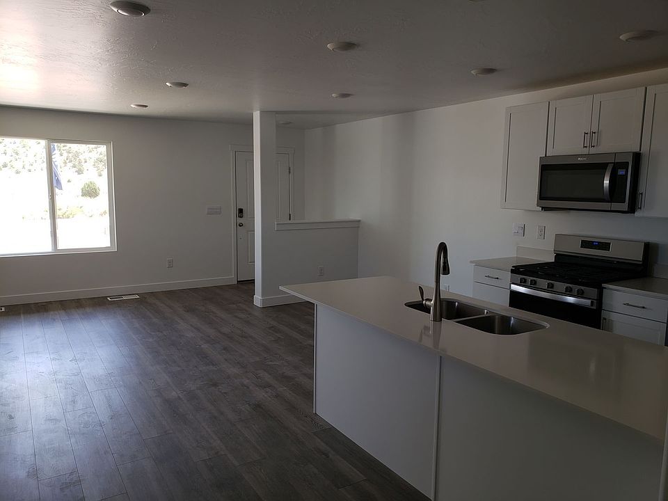1st image of 501 S May Dr #501