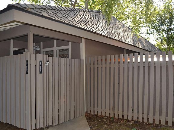2nd image of 21069 Red Fir Ct