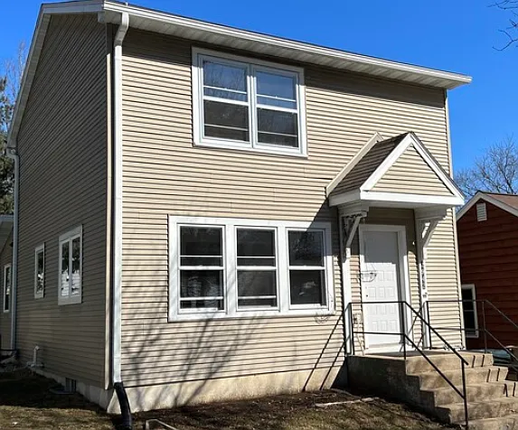 Building Photo - 2942 Stevens St