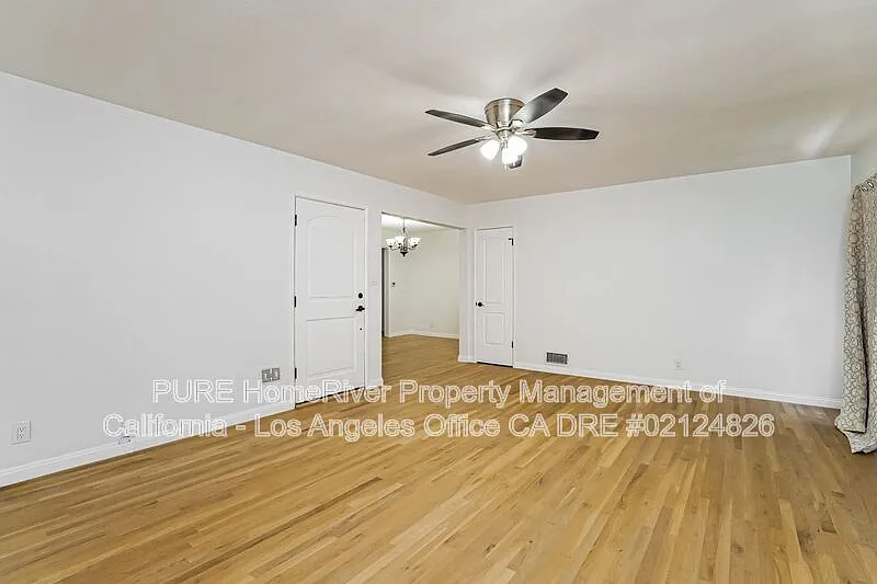 3 bed, 2.0 bath, 1500 sqft, $3,895 — Photo 2