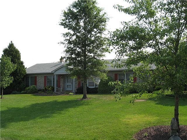 315 Manubay Court
