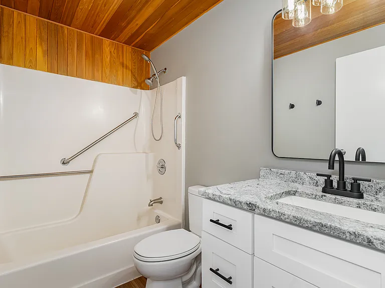 20 Garrison Dr — Photo 15
