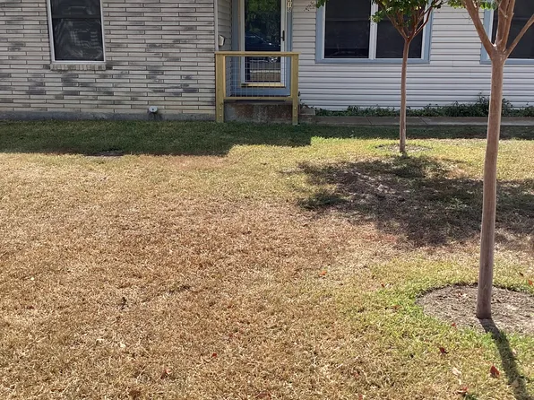 218 Eureka Dr, San Antonio, TX 78223
