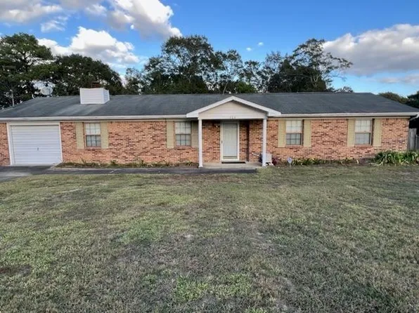 404 Sutton Rd, Andalusia, AL 36421