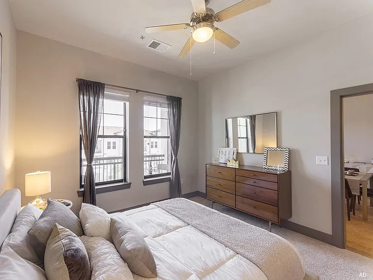The Addison Apartments — Photo 10