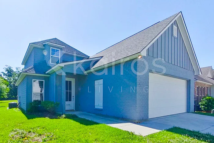 6405 Roux Dr