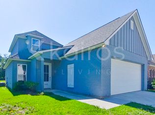 6405 Roux Dr, Baton Rouge, LA 70817