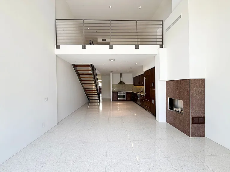 803 N Palm Canyon Dr #8 — Photo 7