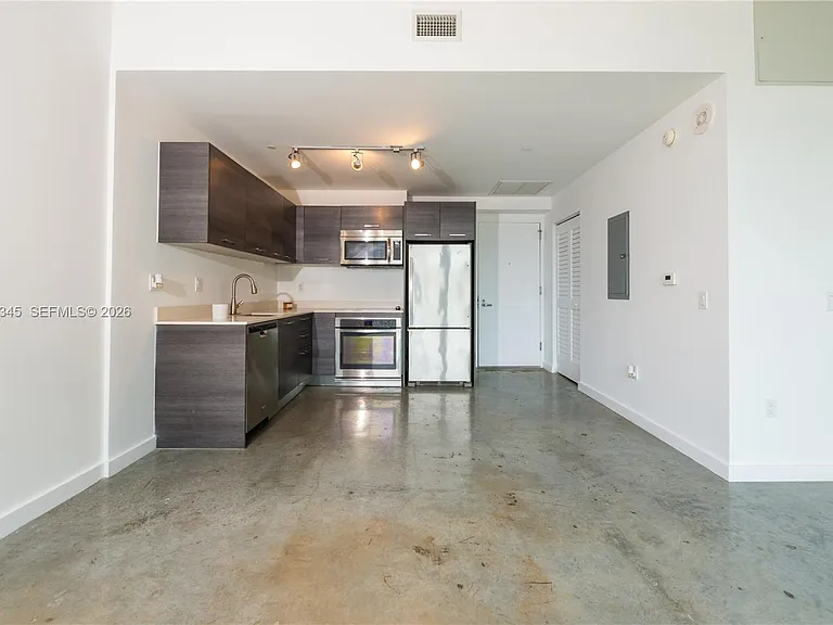 151 SE 1st St #2205 — Photo 26