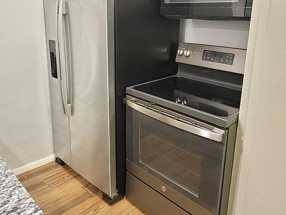 3rd image of 1901 N 10th St #2