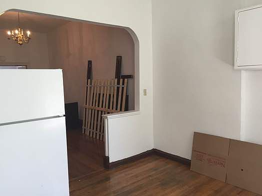 3rd image of 408 E 118th St #2